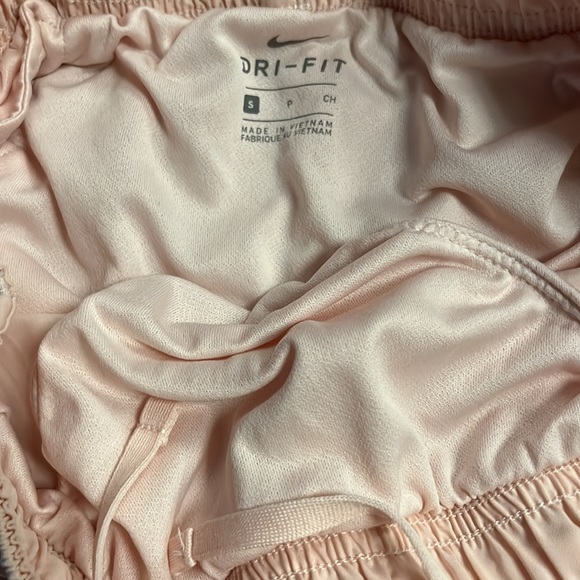 NWOT Nike Dri-Fit Light Pink shorts - Picture 4 of 7